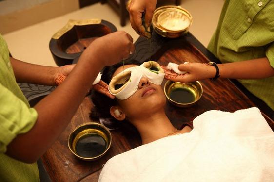 Ayurvedic eye treatment