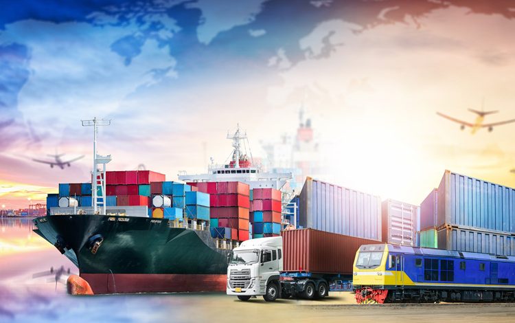 Why you should hire a freight forwarder for your business in Dubai