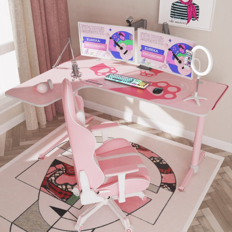 pink desk features