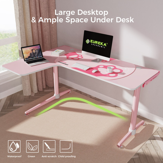 pink desk features